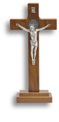 Kruzifix heiliger Benediktus auf Sockel